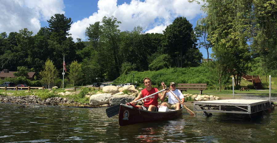 Saratoga-Lake-Waterfront-Park-Canoers